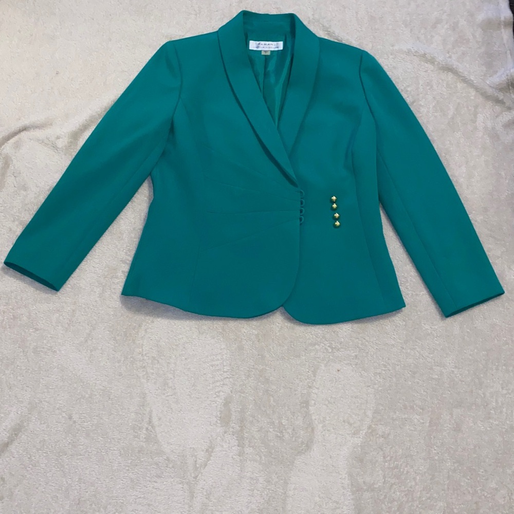Tahari Arthur S. Levine Green Blazer Women’s Size 6 Gold Button